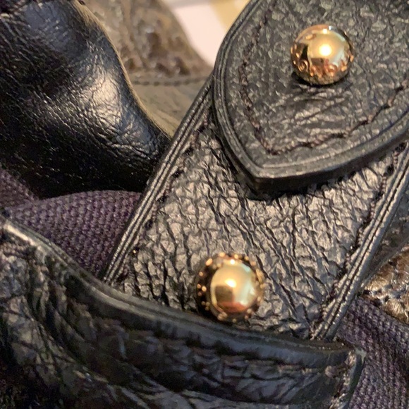 LOUIS VUITTON BLACK GOLD MONOGRAM GLOSSED LEATHER SHOULDER BAG - Picture 16 of 16